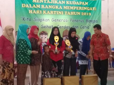 LOMBA MENYAJIKAN KUDAPAN PMT DALAM RANGKA MEMPERINGATI HARI KARTINI TAHUN 2019